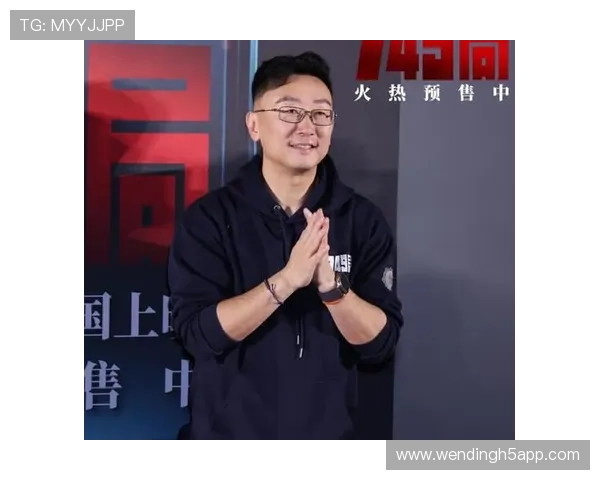 问鼎娱乐：明星如何通过多元化发展实现行业问鼎的策略分析